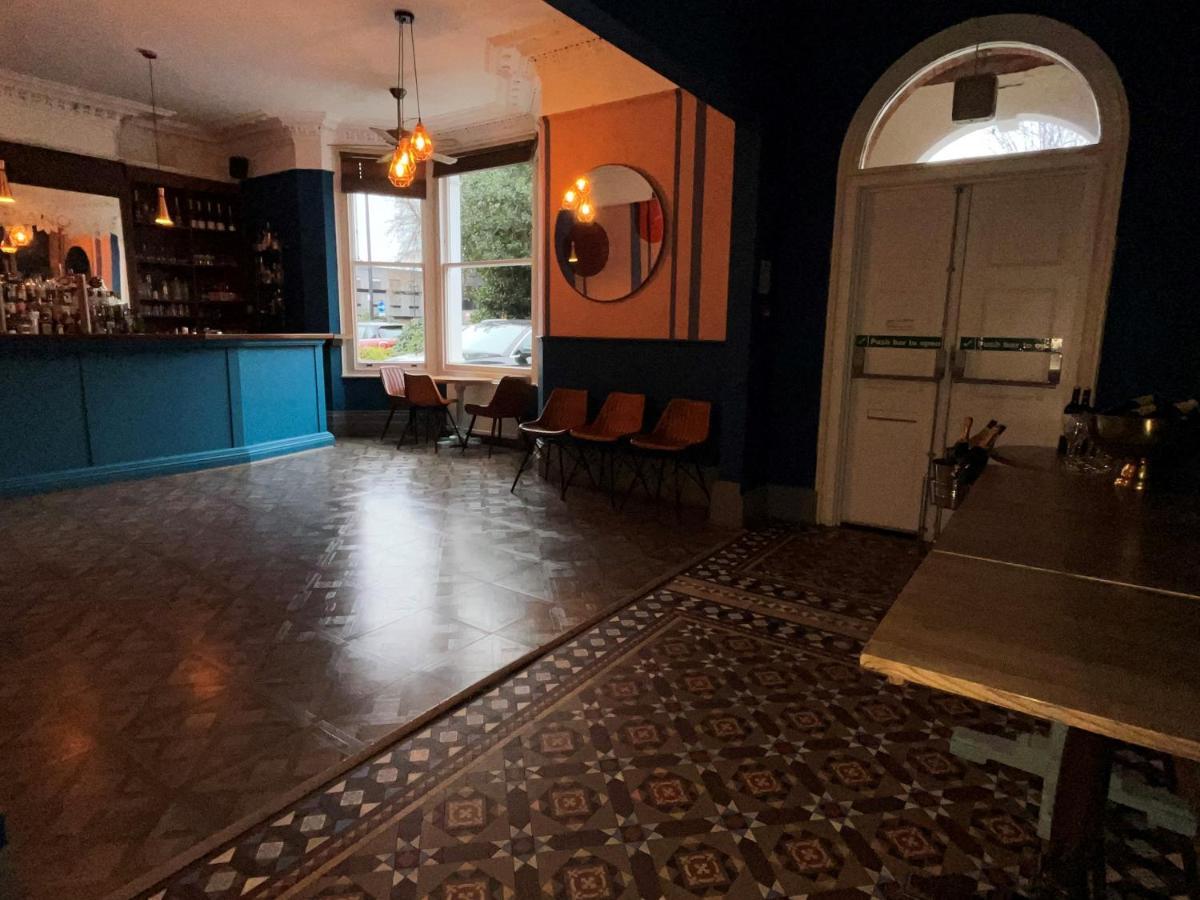 The Blue Piano Guesthouse Бирмингем Экстерьер фото